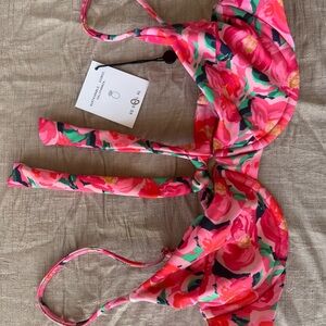 Bikini top - model for reference only